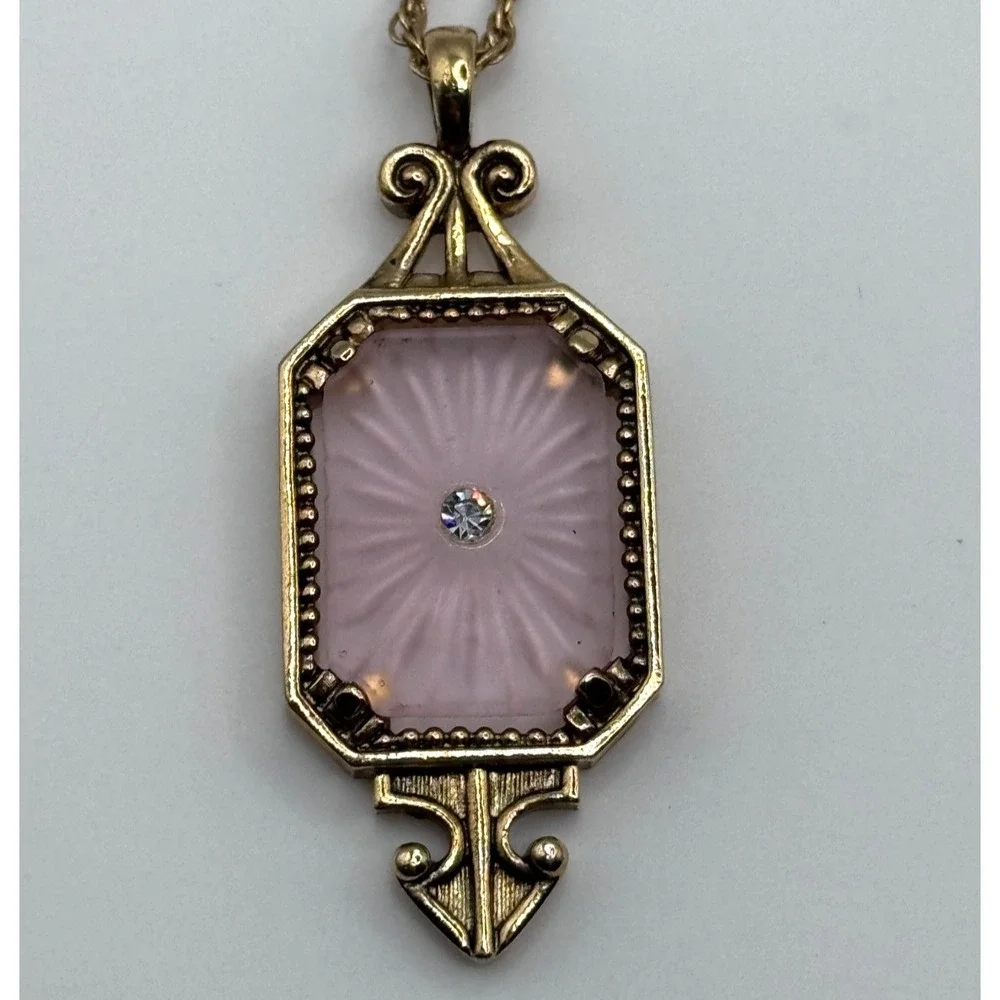 Vintage 1977 Avon Frostlight Pink Camphor Glass Necklace Gold Tone